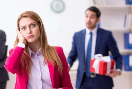 Errori comuni nella scelta di regali per clienti e dipendenti: come evitarli e fare sempre un’ottima impressione FullGadgets.com