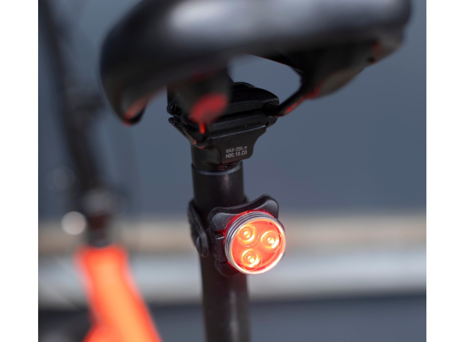 ABS rechargeable bicycle lights Elisabeth FullGadgets.com