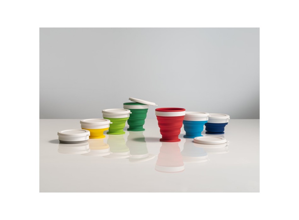 ASTRADA. Bicchiere da viaggio pieghevole in silicone e PP 250 mL FullGadgets.com