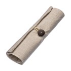 Astuccio arrotolabile in cotone. Chiusura con bottone ed elastico FullGadgets.com