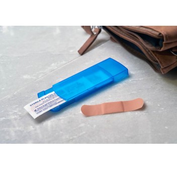 Astuccio porta cerotti, in PP Pocket FullGadgets.com