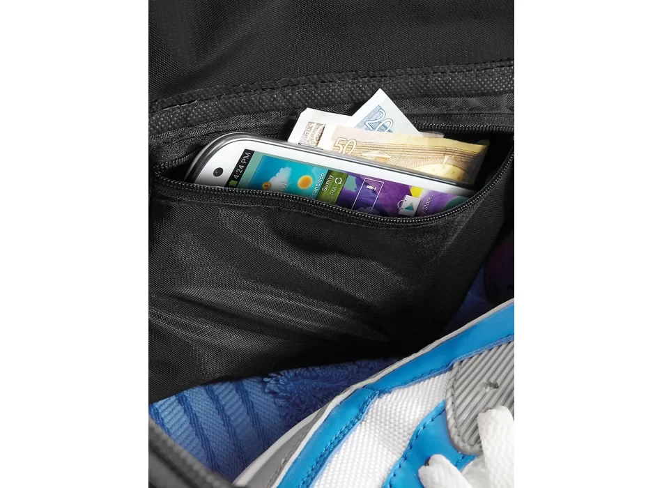 Athleisure Holdall FullGadgets.com