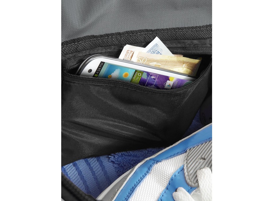 Athleisure Holdall FullGadgets.com