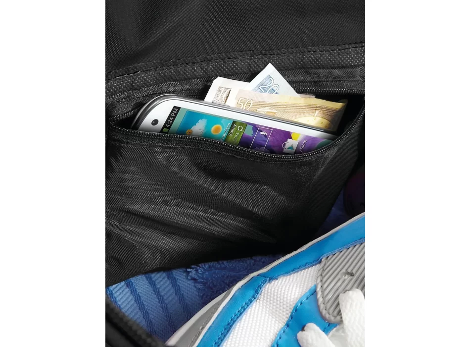 Athleisure Holdall FullGadgets.com