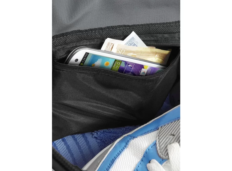 Athleisure Holdall FullGadgets.com