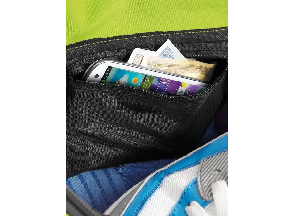 Athleisure Holdall FullGadgets.com