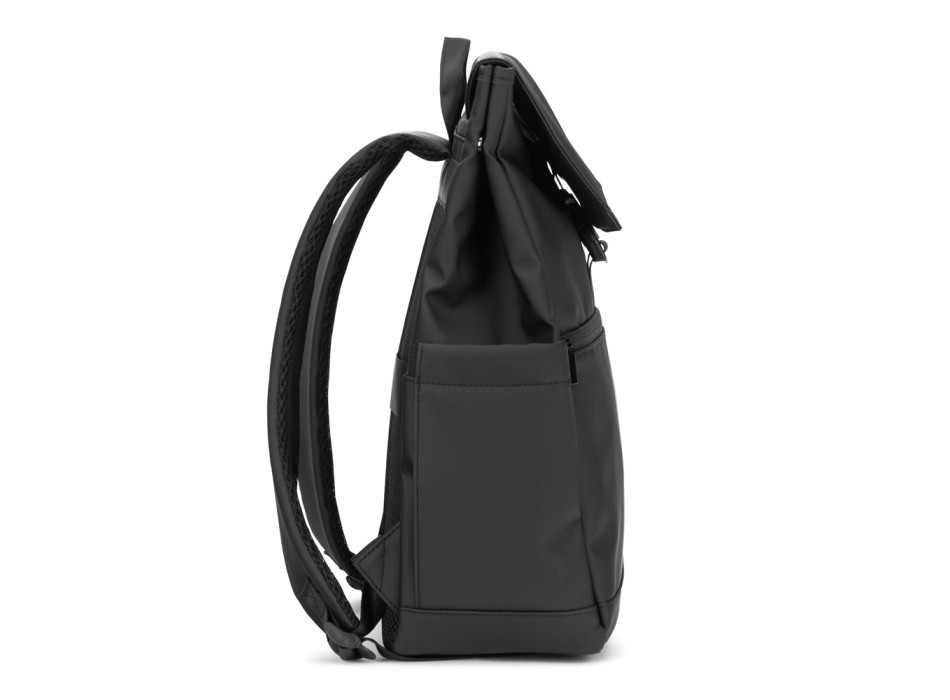 AZORES BAG. Zaino per laptop (16") in PU, con patta che copre tutti gli scomparti FullGadgets.com