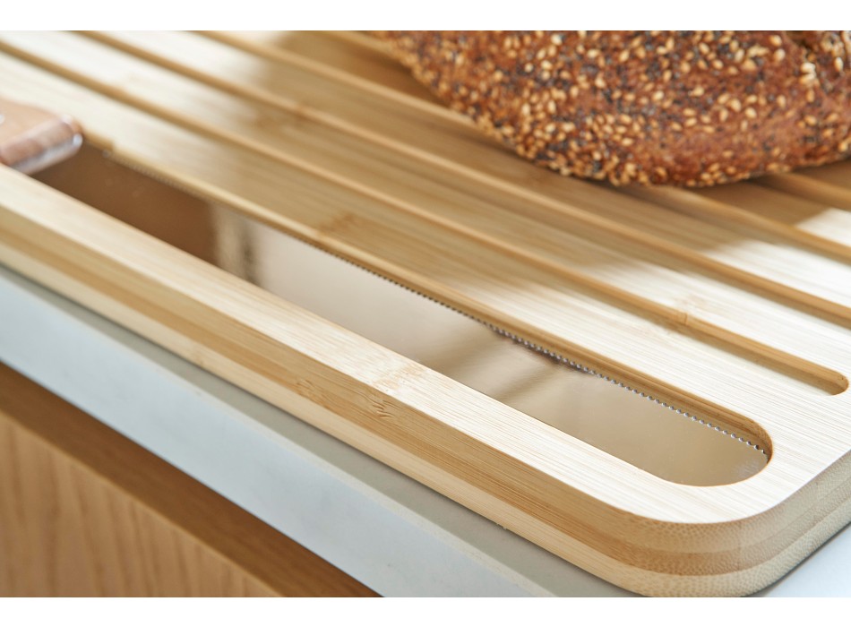 Bamboo bread cutting board Werner FullGadgets.com