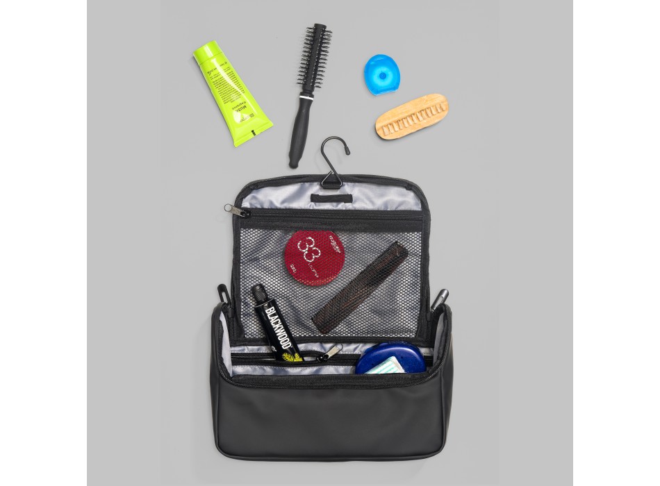 Beauty case in soft PU water resistant. FullGadgets.com