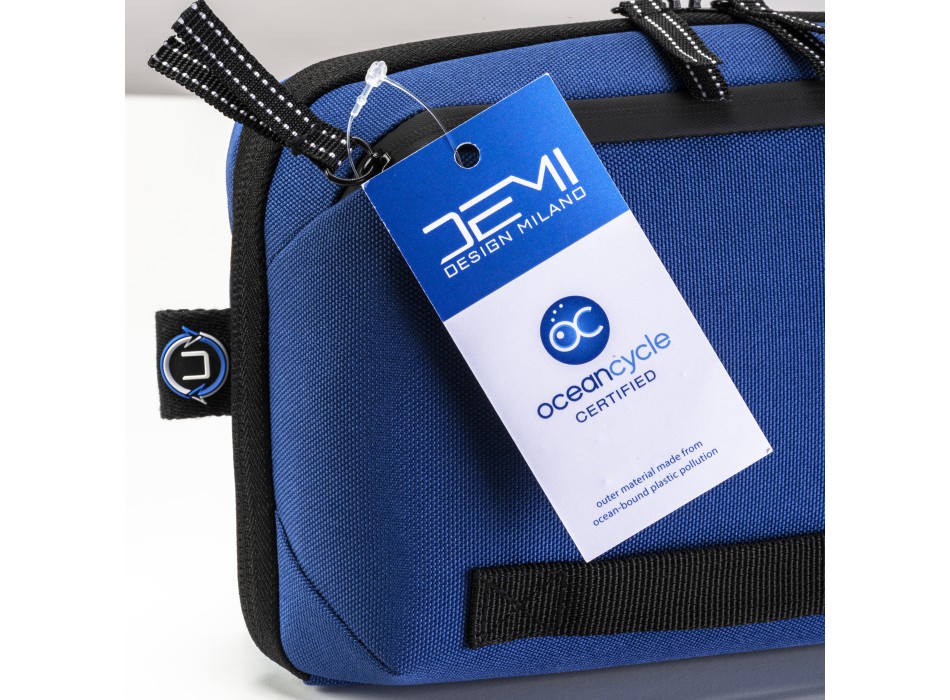 Beauty case/tech organizer  in R-PET Oceancycle FullGadgets.com