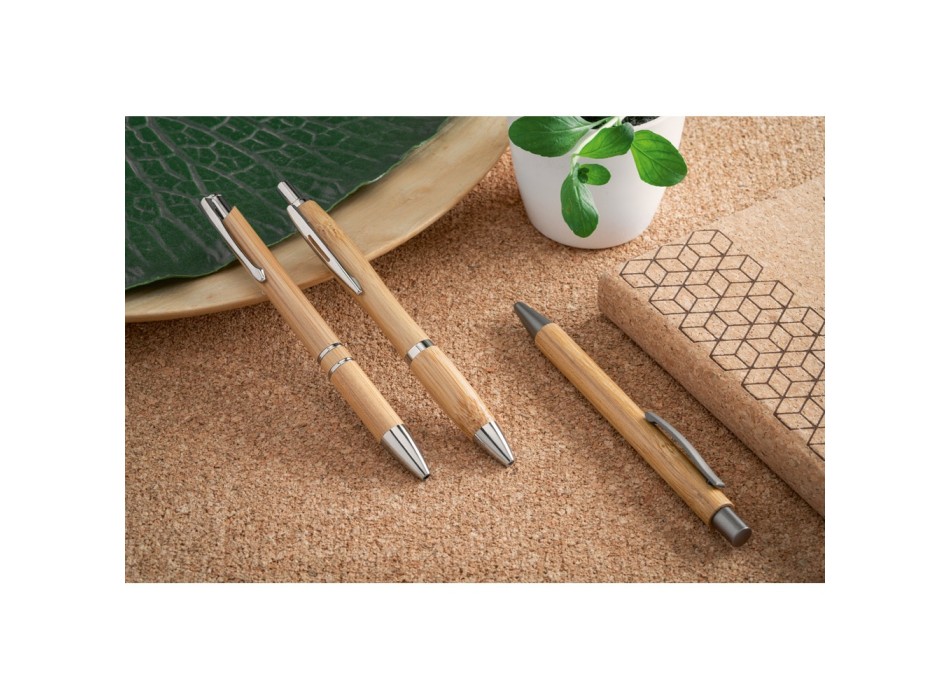 BETA BAMBOO. Penna a sfera in bambù con clip e dettagli in metallo FullGadgets.com