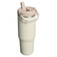 Bicchiere isolato Stanley IceFlow™ 2.0 da 890 ml in acciaio inox con cannuccia ribaltabile FullGadgets.com