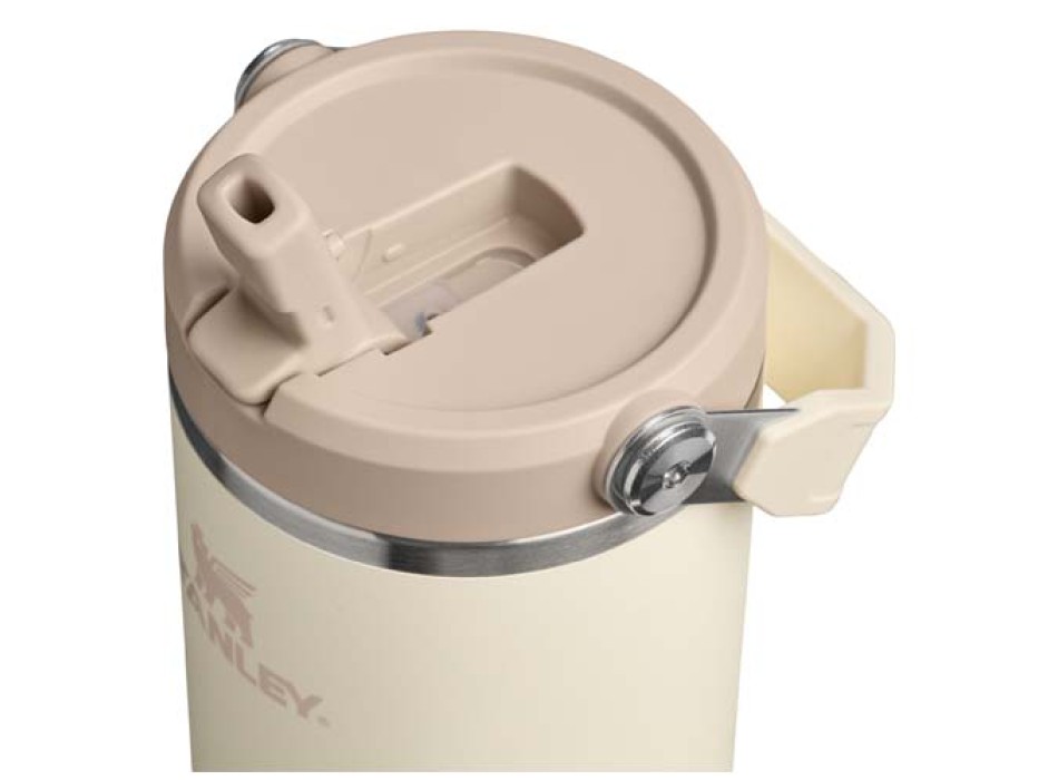 Bicchiere isolato Stanley IceFlow™ 2.0 da 890 ml in acciaio inox con cannuccia ribaltabile FullGadgets.com
