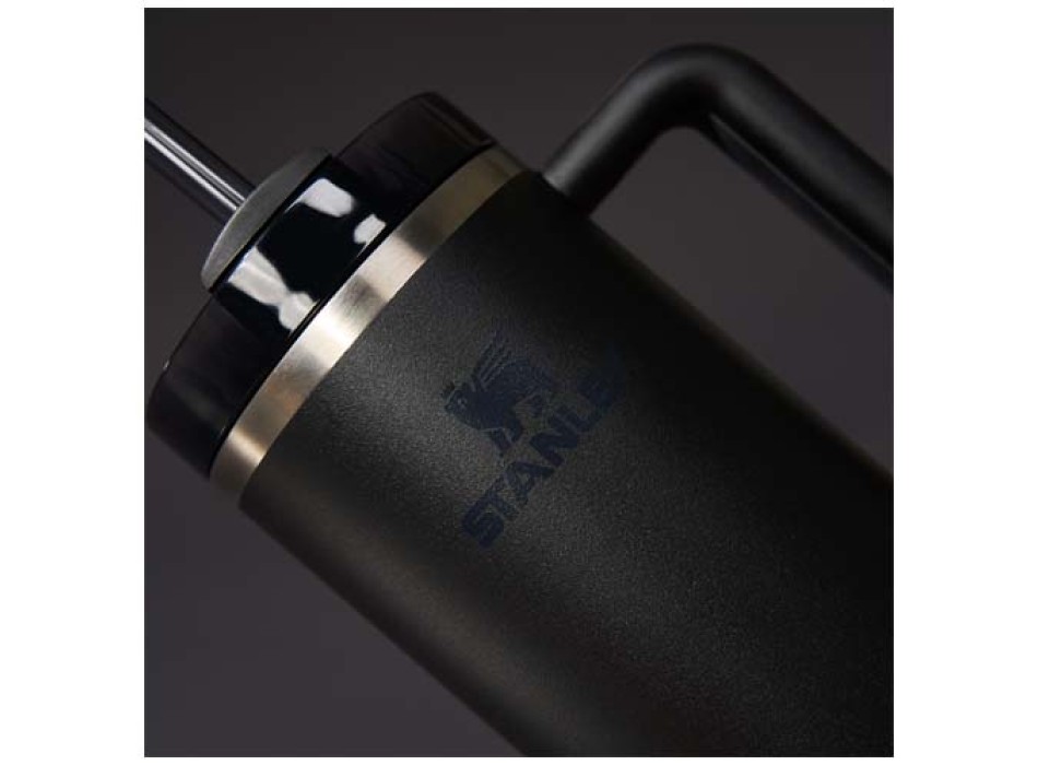 Bicchiere isolato Stanley Quencher® H2.0 FlowState™ 890 ml in acciaio inox riciclato FullGadgets.com