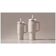 Bicchiere isolato Stanley Quencher® H2.0 FlowState™ 890 ml in acciaio inox riciclato FullGadgets.com