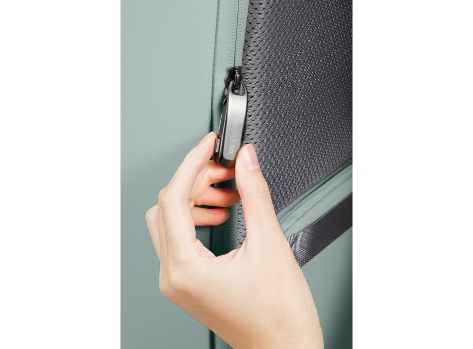 Bobby Edge FullGadgets.com