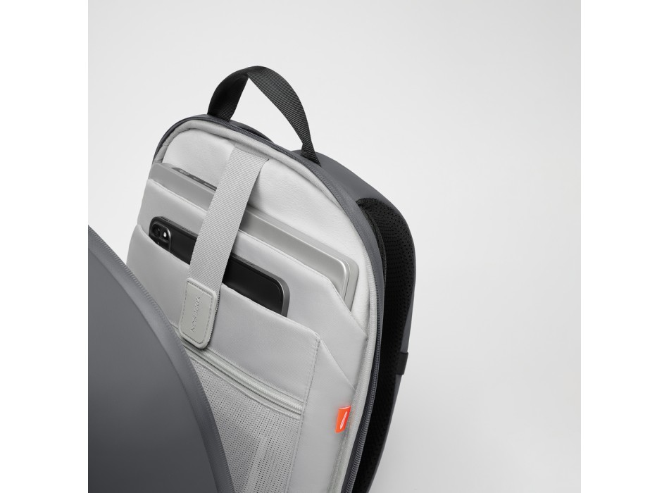 Bobby Edge FullGadgets.com