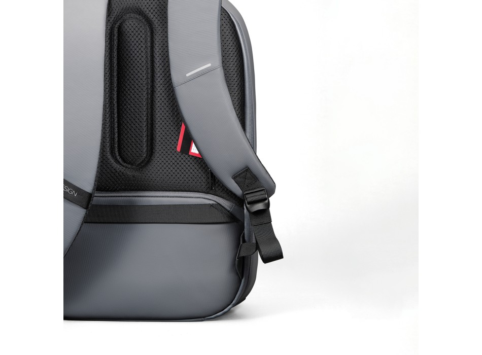 Bobby Edge FullGadgets.com