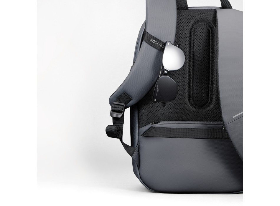 Bobby Edge FullGadgets.com