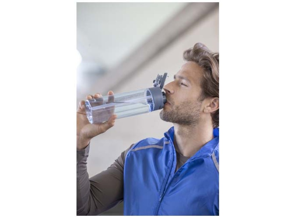 Borraccia in plastica riciclata RCS con tappo a doppia funzione e cannuccia a scatto da 700 ml Theron FullGadgets.com