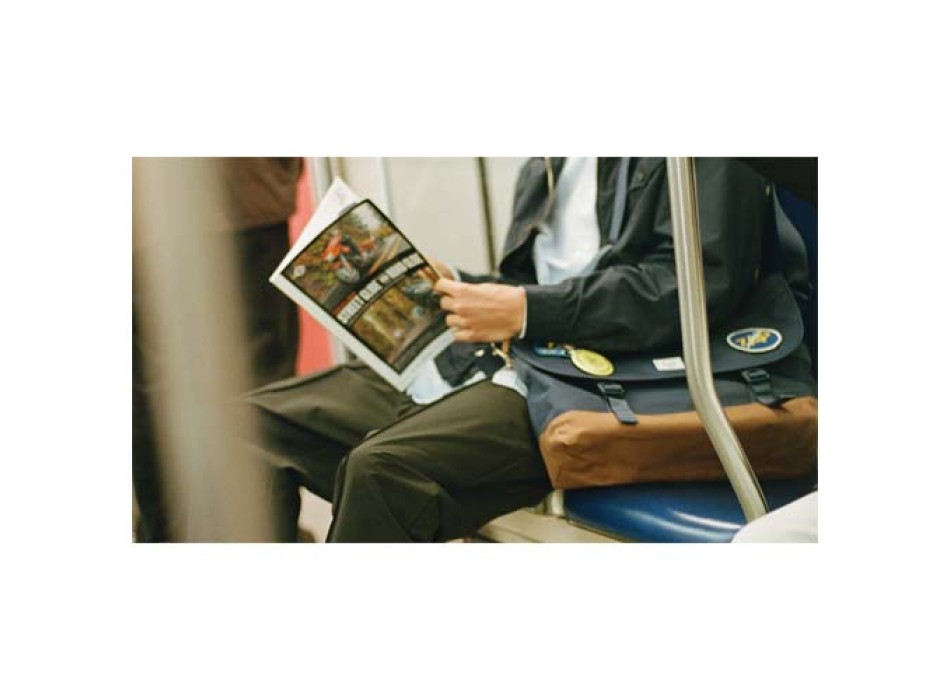 Borsa a tracolla in materiale riciclato da 22,5 litri Herschel Cove FullGadgets.com