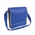 Borsa Postino In Tnt 80 G/M2 Personalizzabile Con Chiusura In Velcro E Tracolla