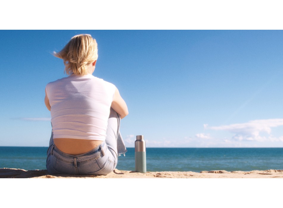 Bottiglia Fluid in acciaio riciclato RCS, 600ml FullGadgets.com