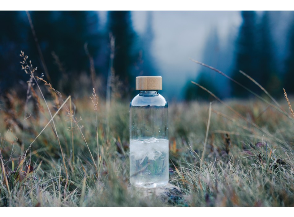 Bottiglia in rPET RCS con tappo in bambù 660ml FullGadgets.com