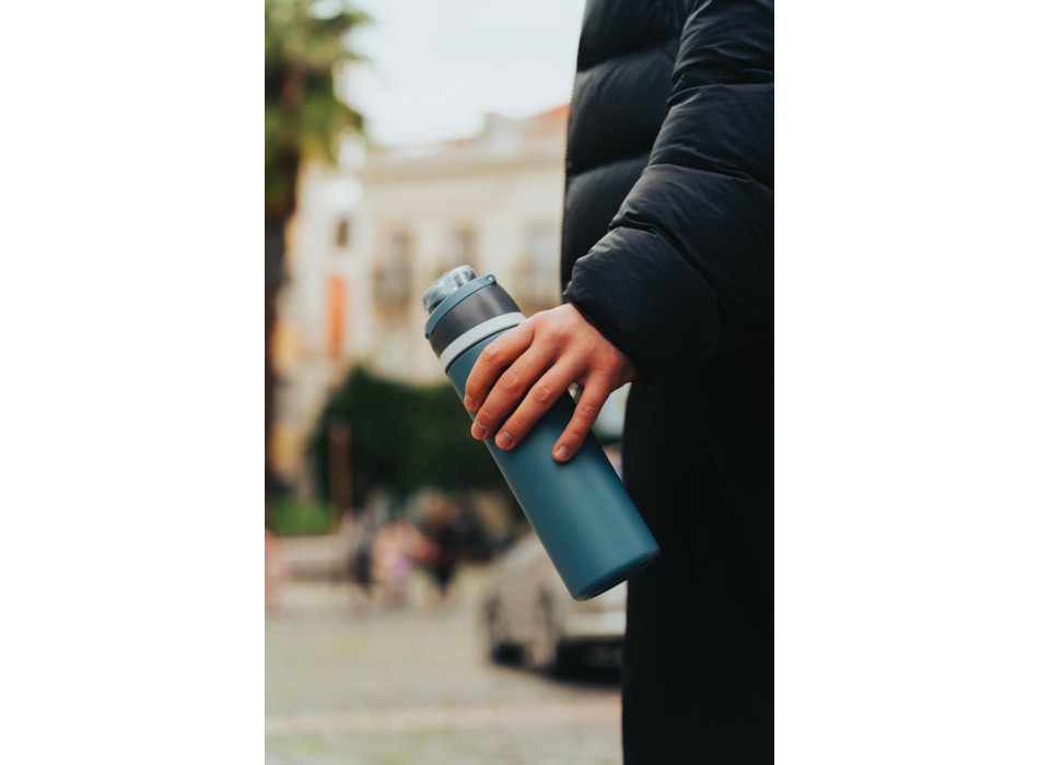 Bottiglia richiudibile Omni Sip in r-acciaio RCS 720ml FullGadgets.com