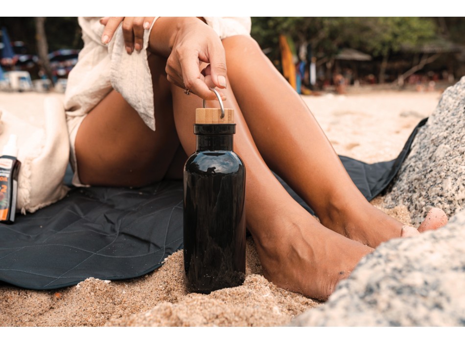 Bottiglia rPET RCS con manico e tappo in bambù 680ml FullGadgets.com