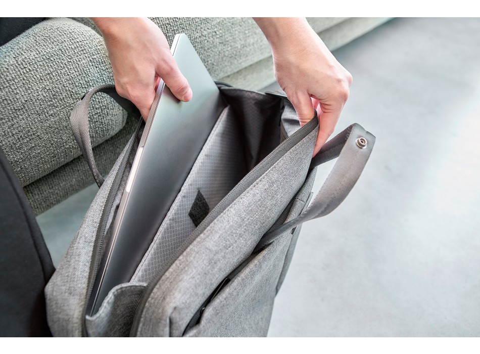 BrandCharger Metro laptop bag FullGadgets.com