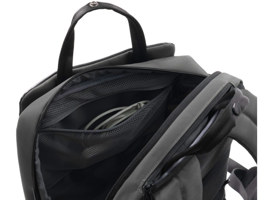 BrandCharger Nexus totepack FullGadgets.com