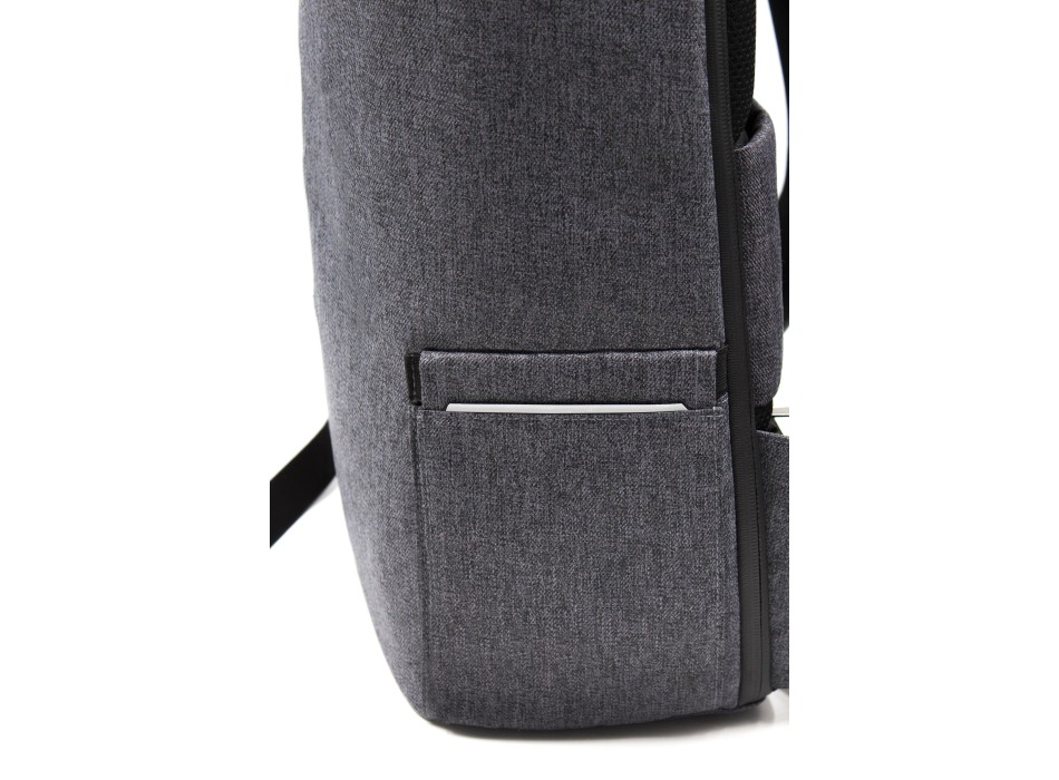 BrandCharger Phantom backpack FullGadgets.com