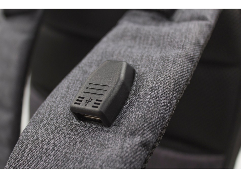 BrandCharger Phantom backpack FullGadgets.com