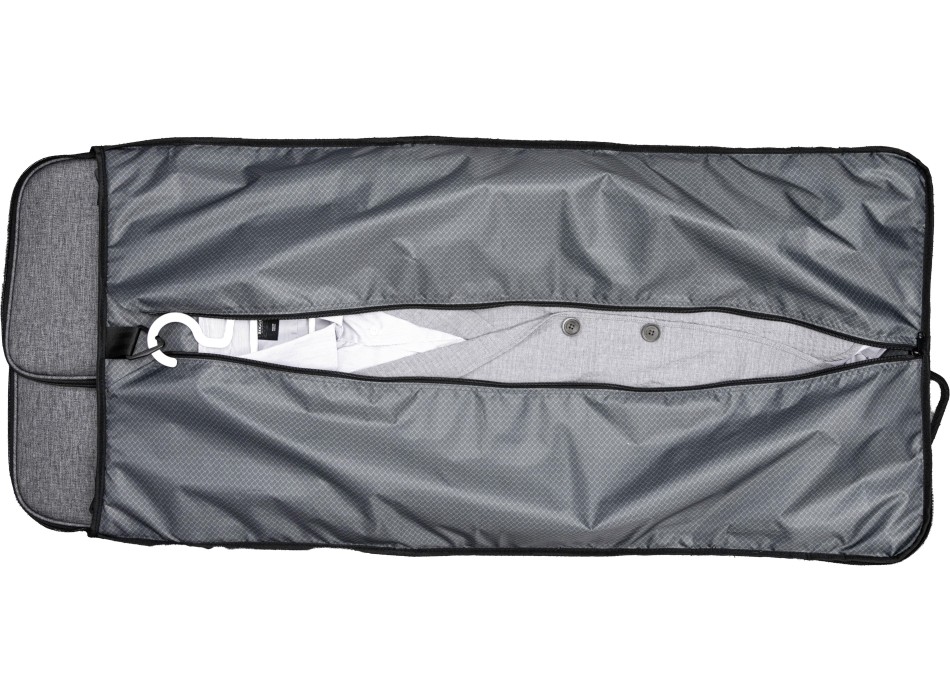 BrandCharger Voyager duffle bag FullGadgets.com