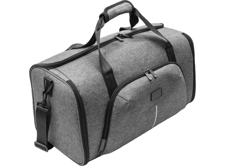 BrandCharger Voyager duffle bag FullGadgets.com