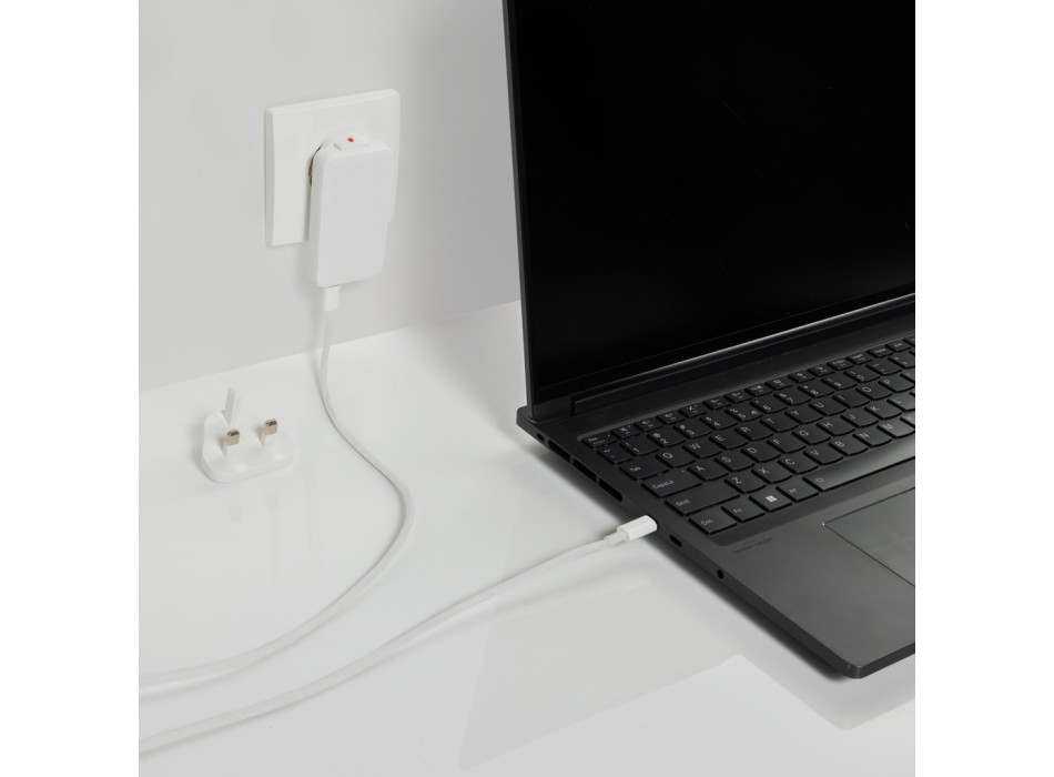 Caricabatterie sottile Fluxo 65W GAN con conettori RCS FullGadgets.com