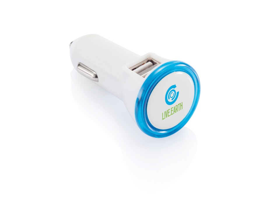 Caricatore a due uscite per auto FullGadgets.com