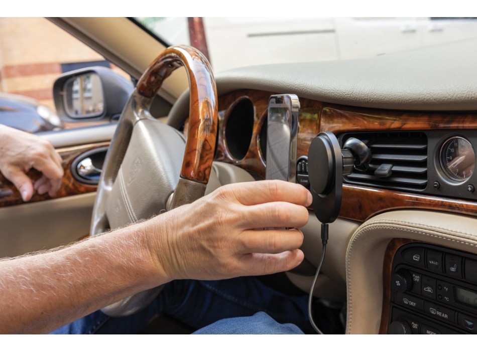 Caricatore magnetico 15W da auto PowerCruze in rPlastica RCS FullGadgets.com