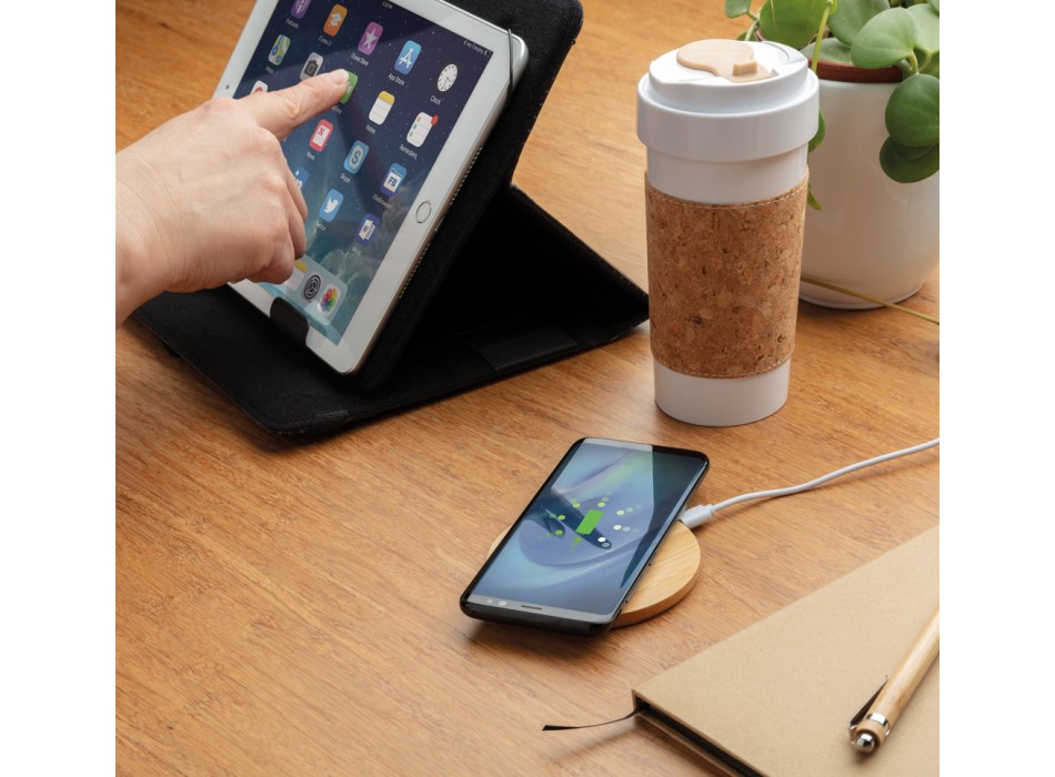 Caricatore wireless 5W in bambù FullGadgets.com