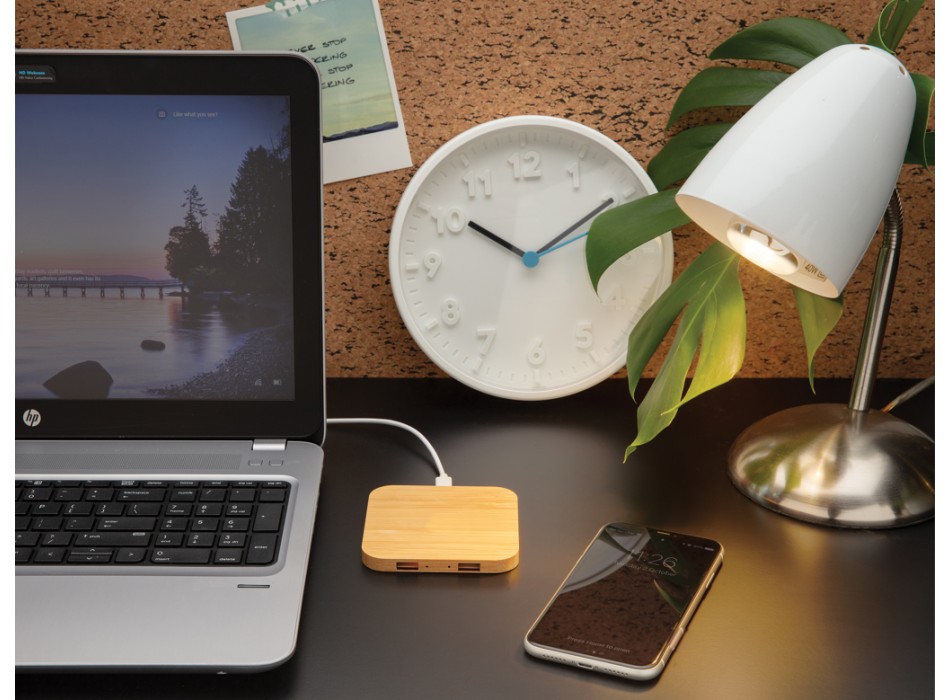 Caricatore wireless 5W in bambù con USB FullGadgets.com