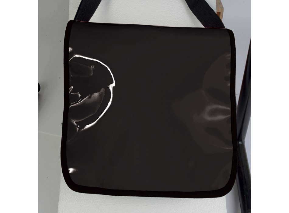 Cartella in poliestere 600d con tracolla regolabile e patta in pvc lucido FullGadgets.com