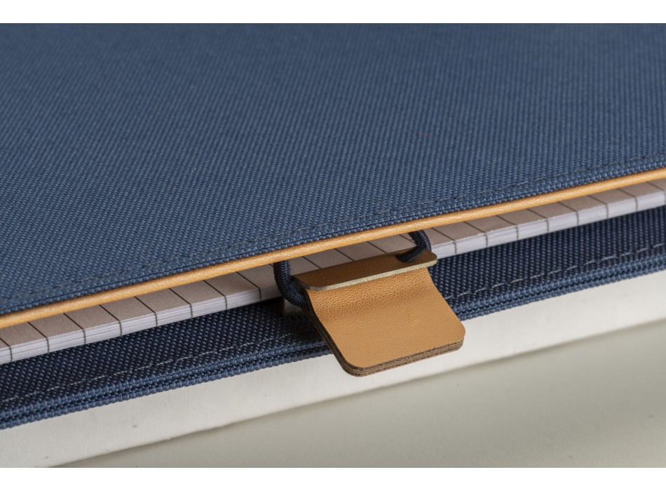 Cartella porta blocco A4 in R-PET con gancio di chiusura in metallo FullGadgets.com