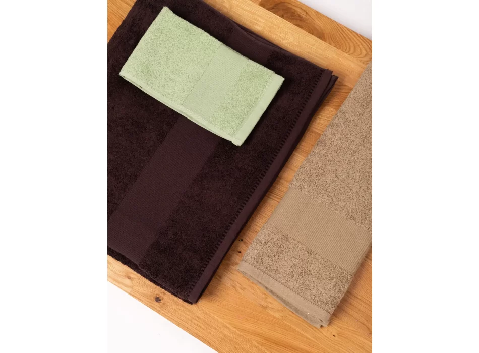 Classic Towel 30X50 FullGadgets.com