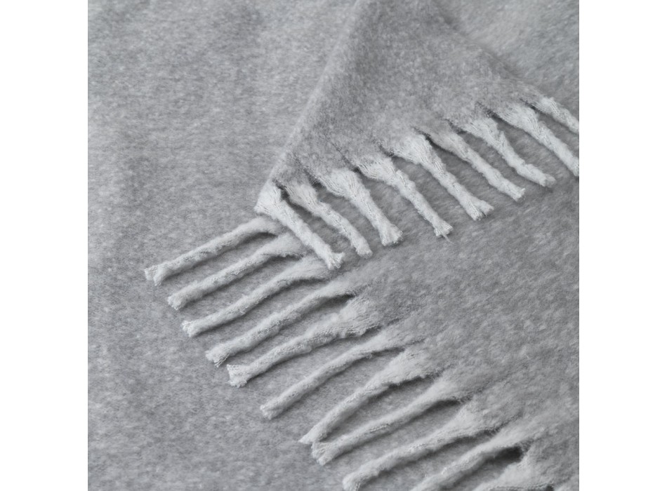 COMFY. Coperta in poliestere riciclato (100% rPET) (300 g/m²), effetto simile al mohair FullGadgets.com