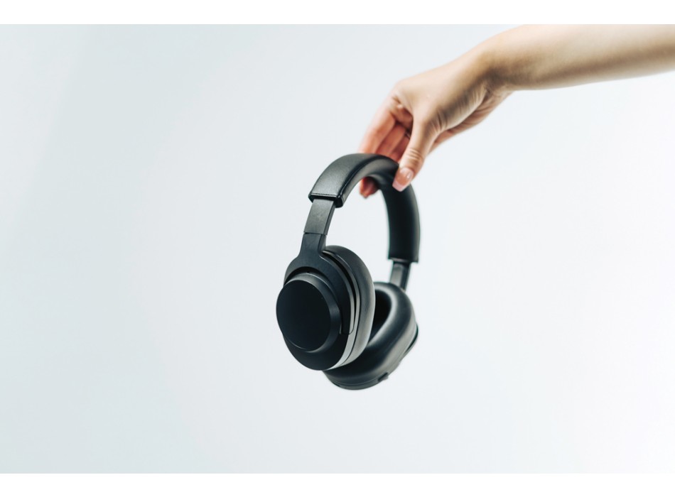 Cuffie wireless riciclate e riparabili Irvine RCS FullGadgets.com