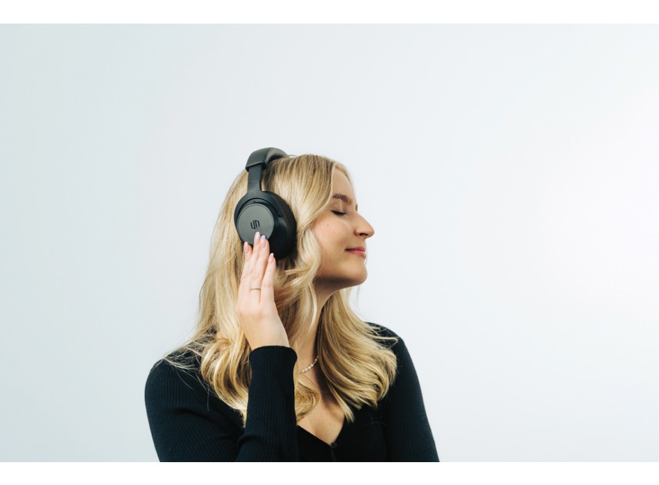 Cuffie wireless riciclate e riparabili Irvine RCS FullGadgets.com