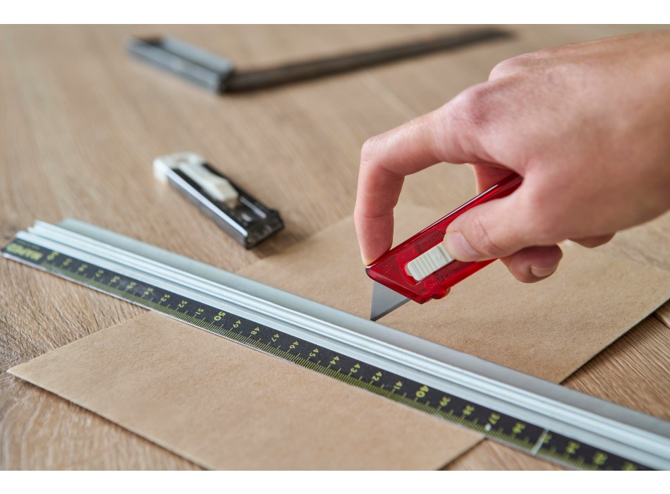 Cutter in ABS Griffin FullGadgets.com