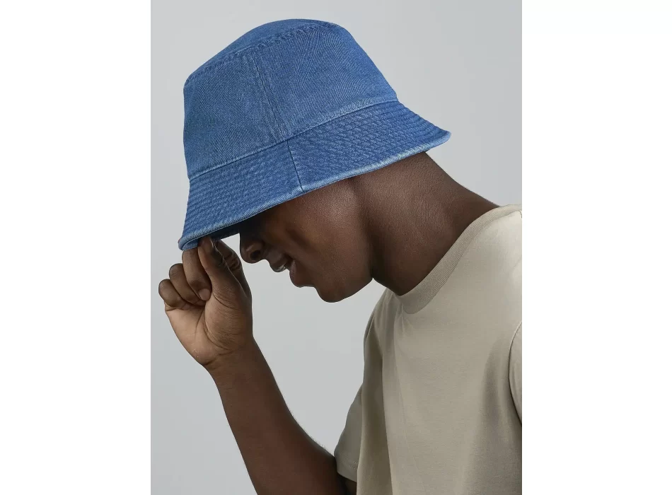 Dana FullGadgets.com