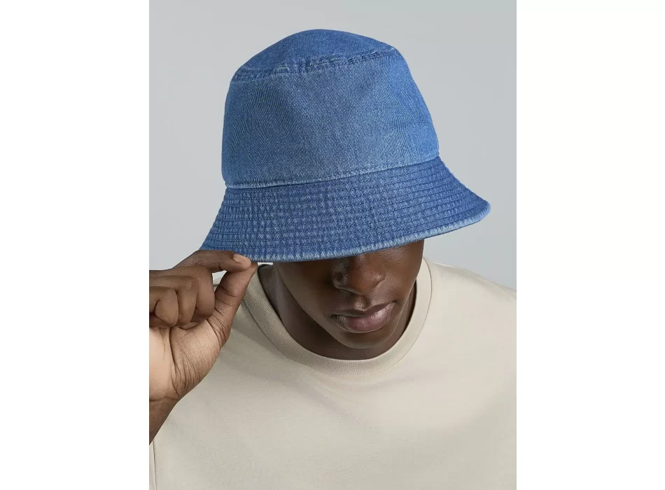 Dana FullGadgets.com